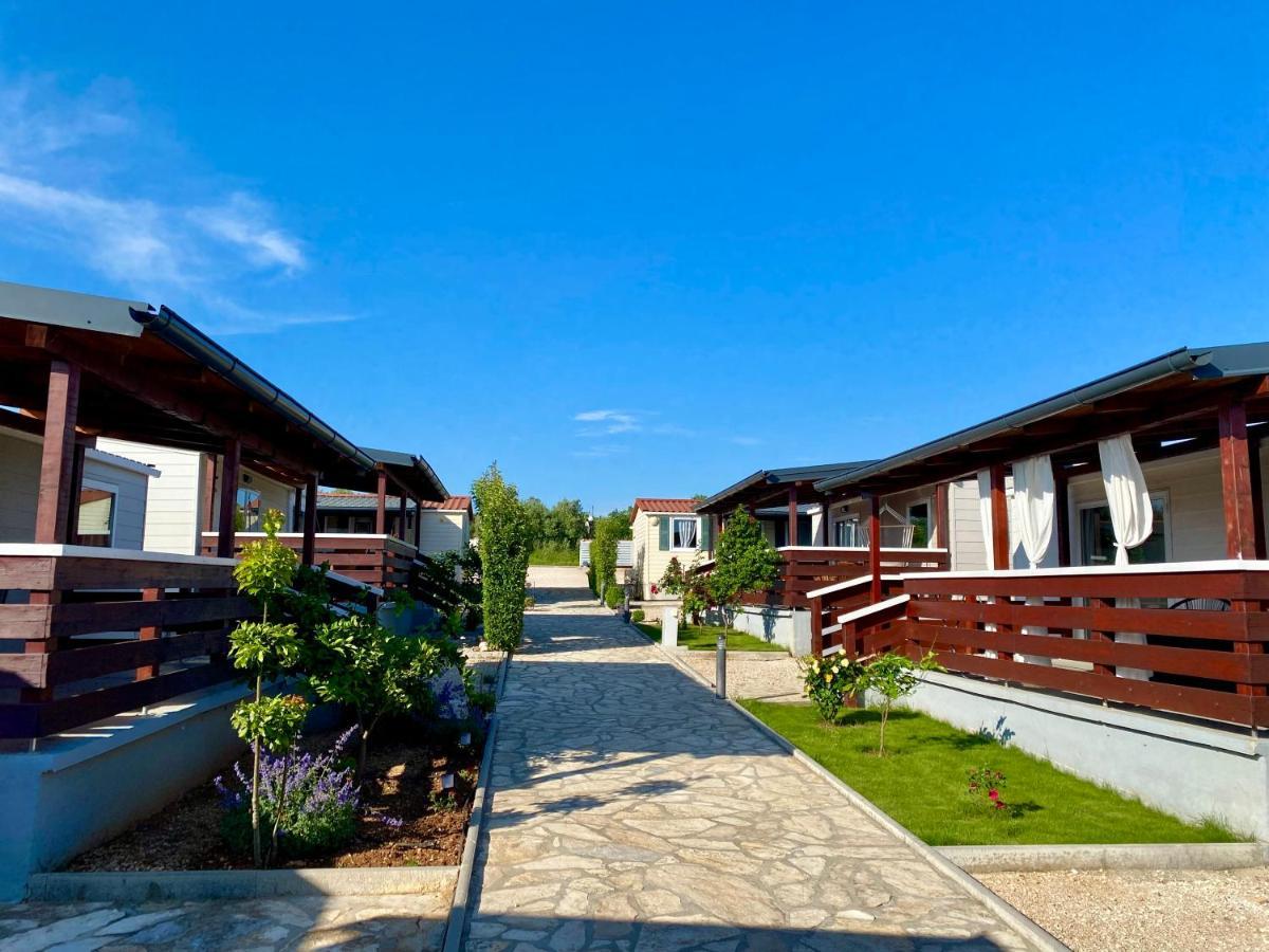 Mobile Homes Kamp Maslina, Biograd Na Moru Exterior photo